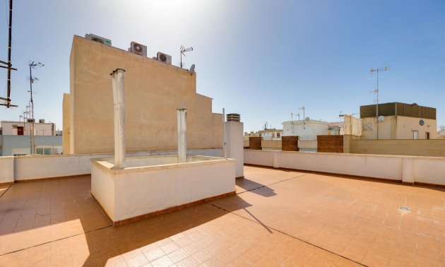Resale - Penthouse -
Torrevieja - Acequion