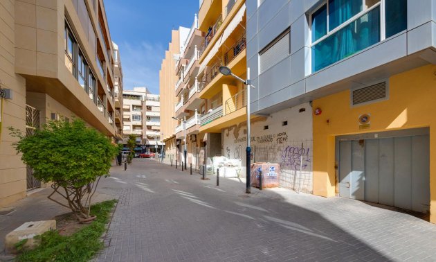 Resale - Penthouse -
Torrevieja - Acequion