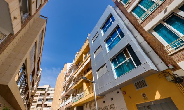 Resale - Penthouse -
Torrevieja - Acequion