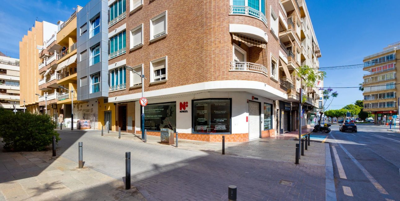 Resale - Penthouse -
Torrevieja - Acequion