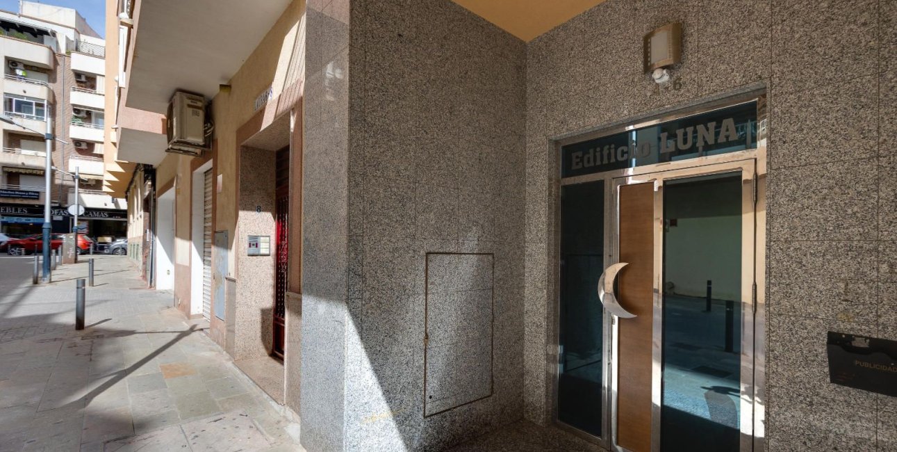Resale - Penthouse -
Torrevieja - Acequion