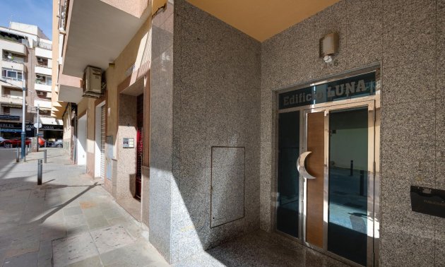 Resale - Penthouse -
Torrevieja - Acequion