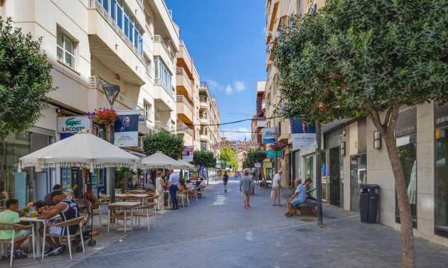 Resale - Penthouse -
Torrevieja - Acequion