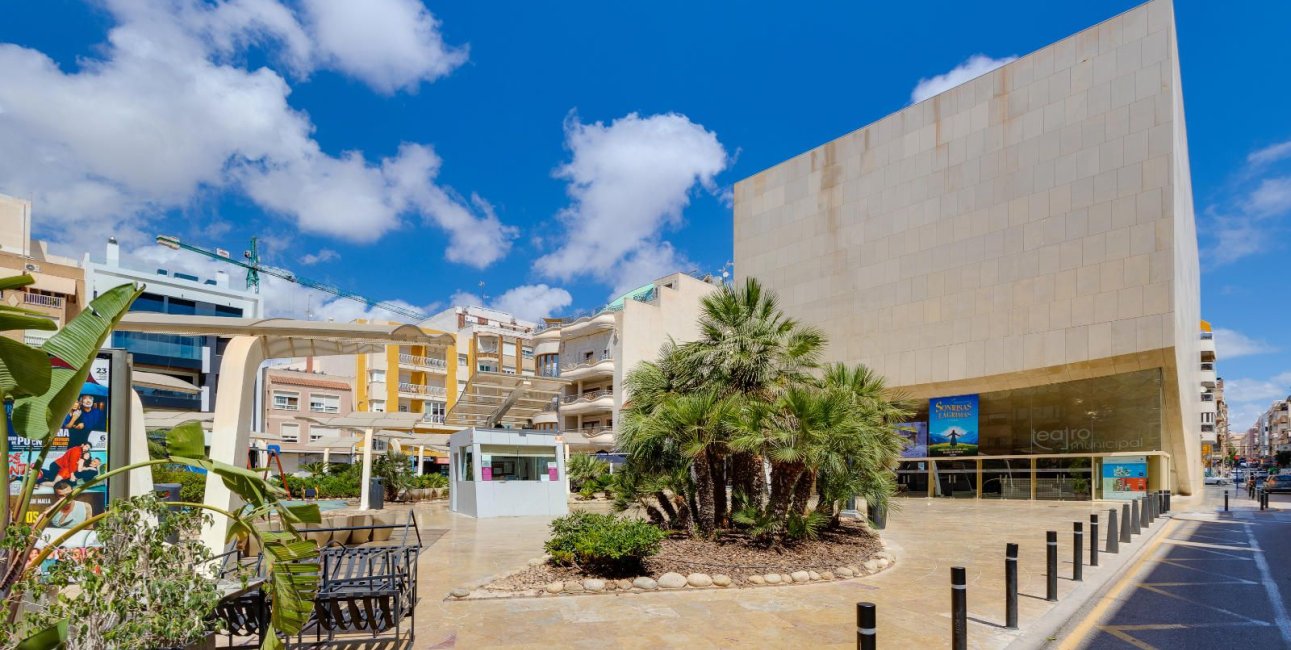 Resale - Penthouse -
Torrevieja - Acequion