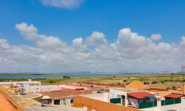 Resale - Penthouse -
Torrevieja - La Mata