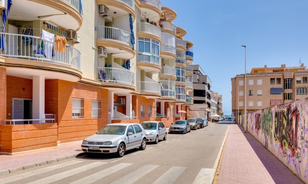 Resale - Penthouse -
Torrevieja - La Mata