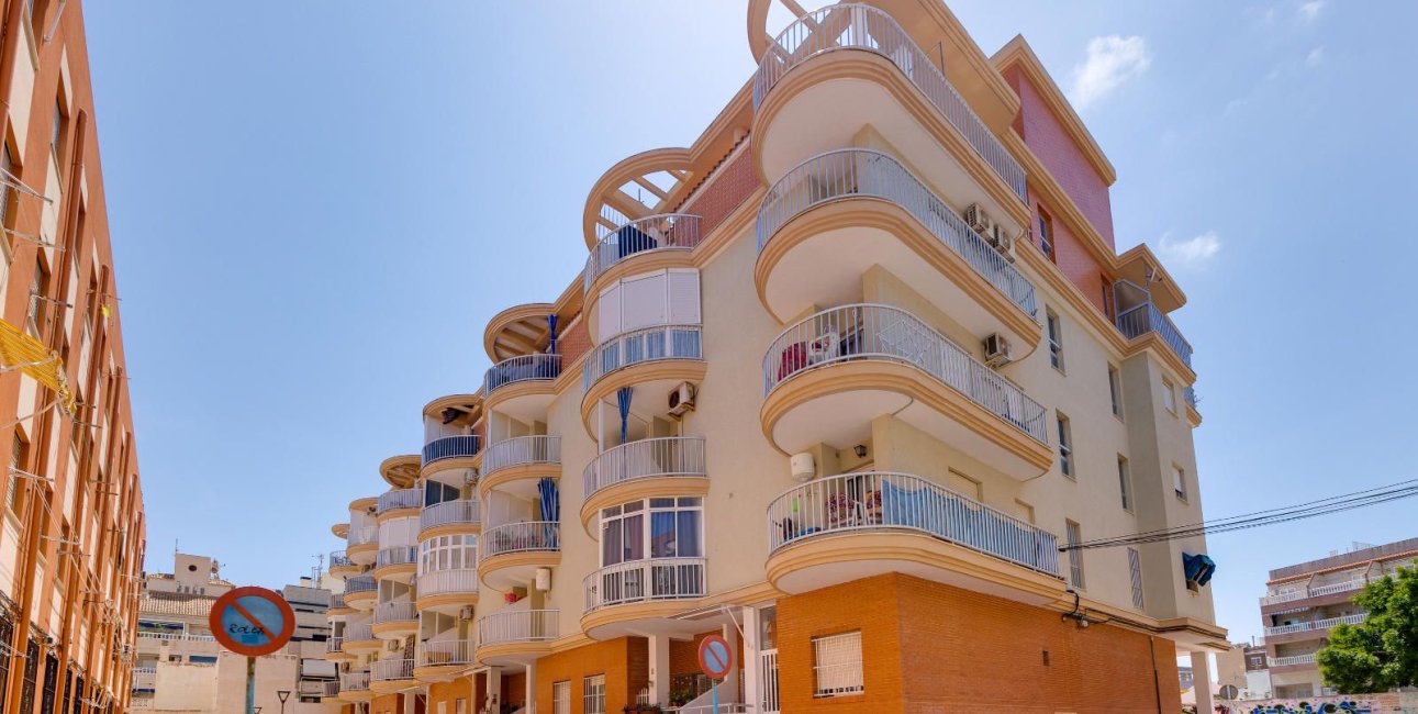 Resale - Penthouse -
Torrevieja - La Mata
