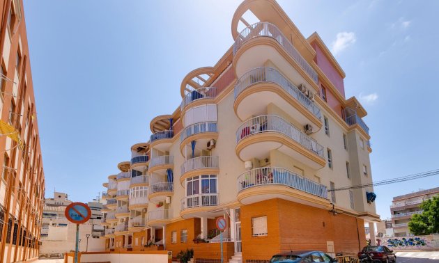 Resale - Penthouse -
Torrevieja - La Mata