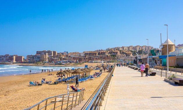 Resale - Penthouse -
Torrevieja - La Mata
