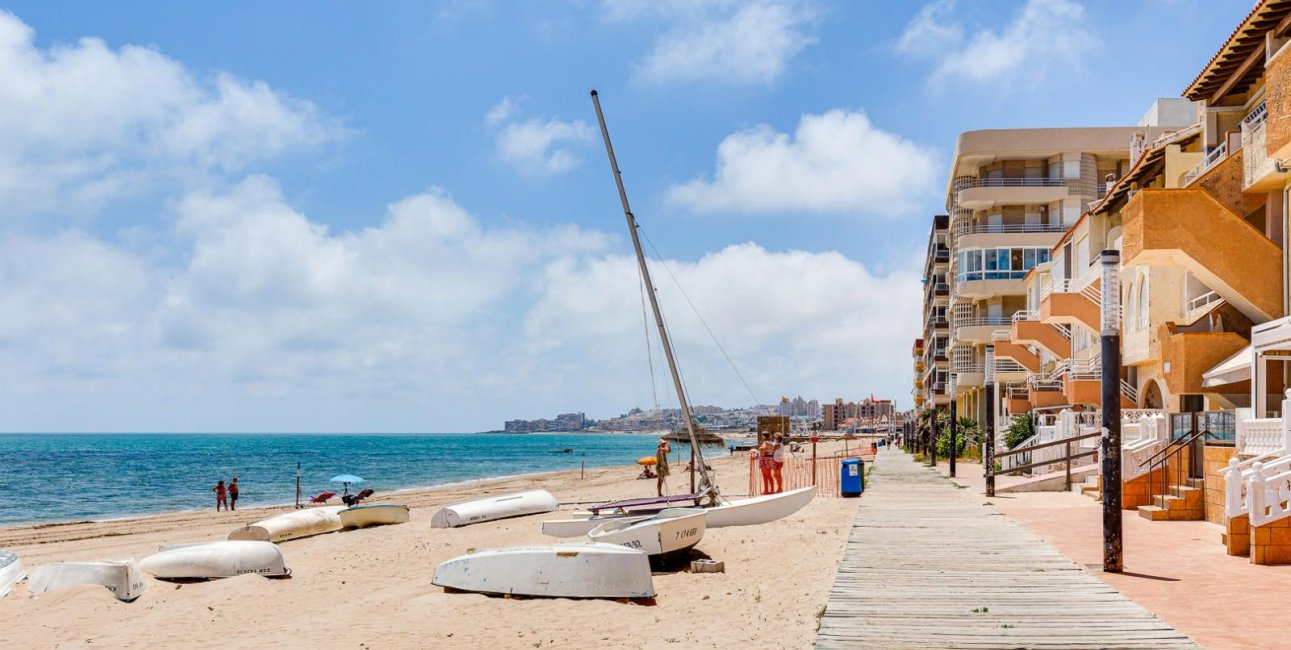 Resale - Penthouse -
Torrevieja - La Mata