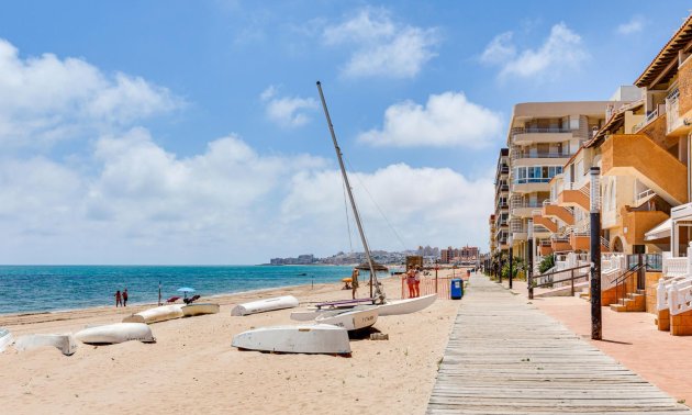 Resale - Penthouse -
Torrevieja - La Mata