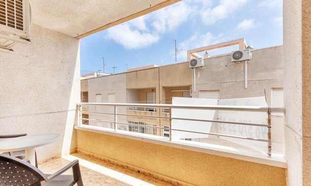 Reventa - Ático -
Torrevieja - Estacion de autobuses