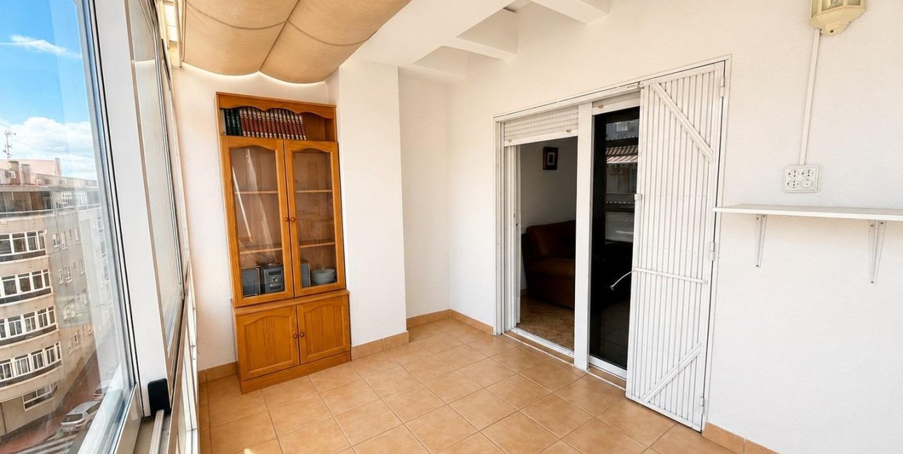 Resale - Penthouse -
Torrevieja - Estacion de autobuses