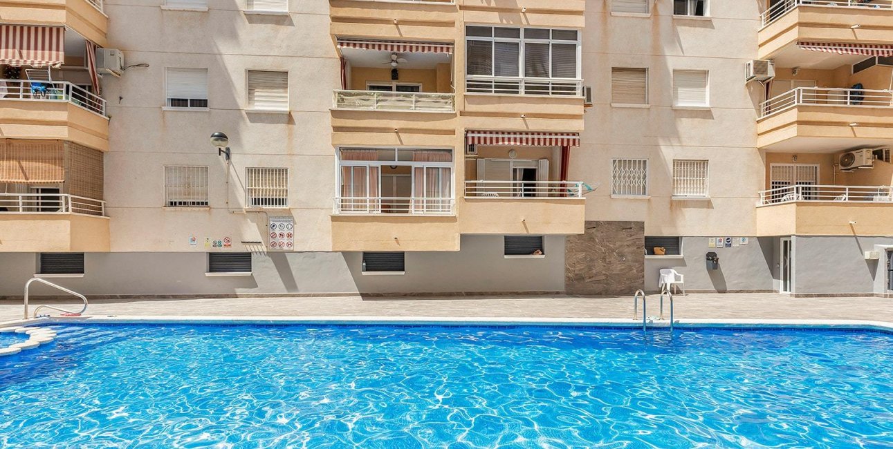 Resale - Penthouse -
Torrevieja - Estacion de autobuses