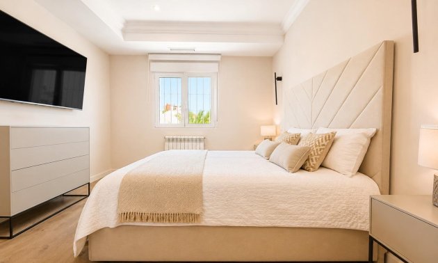 Reventa - Villa -
Dehesa de campoamor - Campoamor