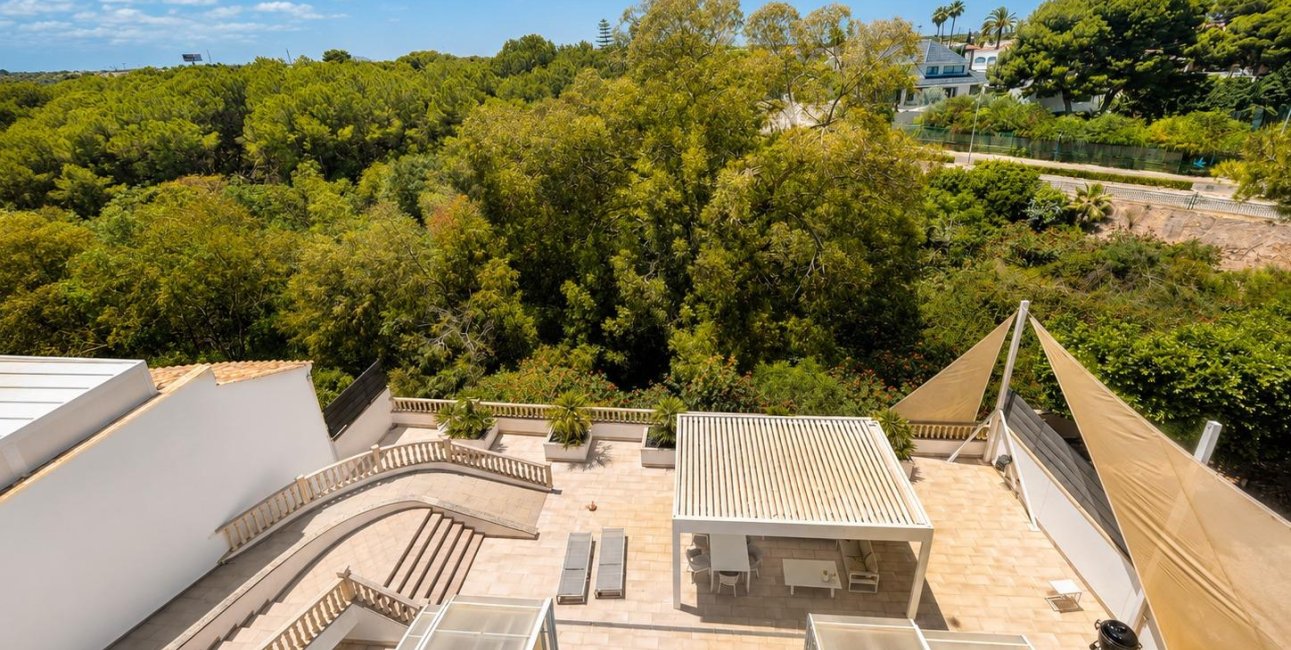 Reventa - Villa -
Dehesa de campoamor - Campoamor