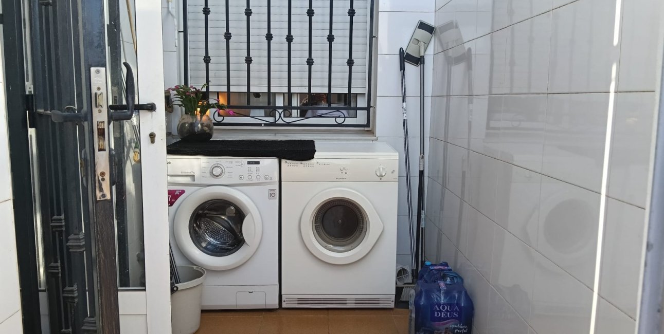 Resale - Apartment / flat -
Los Montesinos - La Herrada