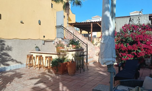 Resale - Apartment / flat -
Los Montesinos - La Herrada
