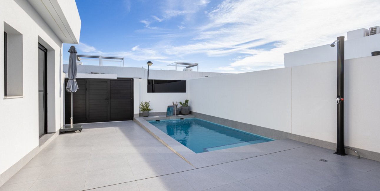 Resale - Villa -
Torre Pacheco - Roldán - Town