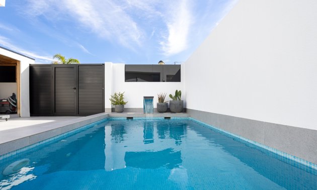 Resale - Villa -
Torre Pacheco - Roldán - Town