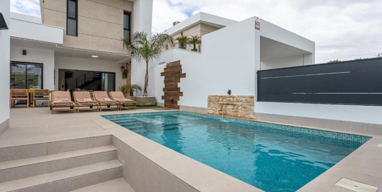 Resale - Villa -
Dolores - Dolores - Town
