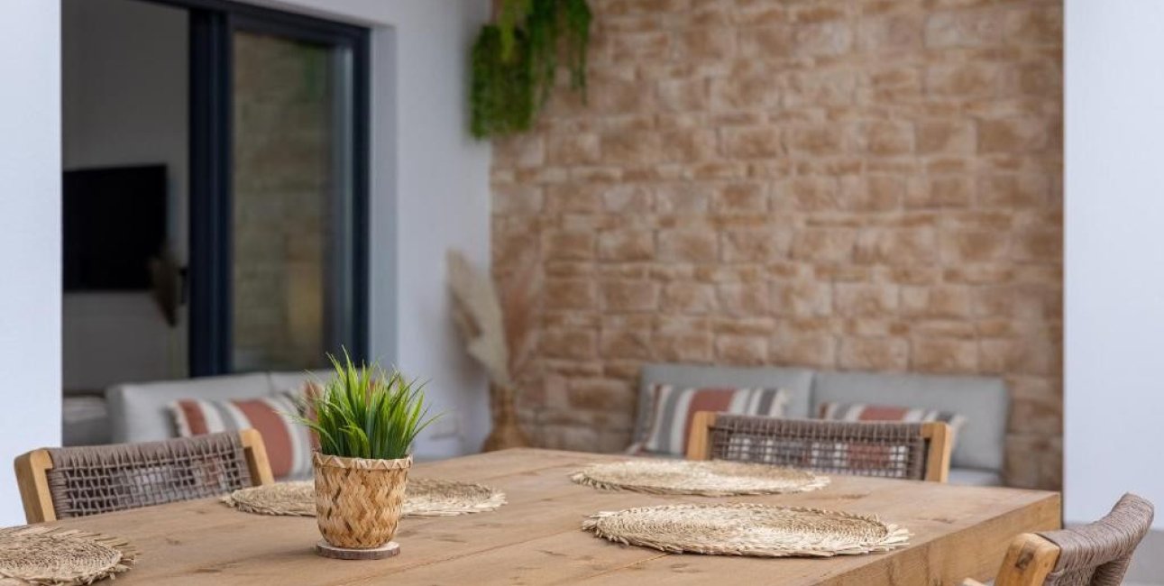 Resale - Villa -
Dolores - Dolores - Town