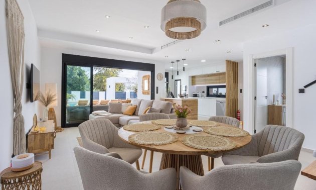 Resale - Villa -
Dolores - Dolores - Town
