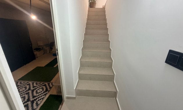 Resale - Villa -
Dolores - Dolores - Town