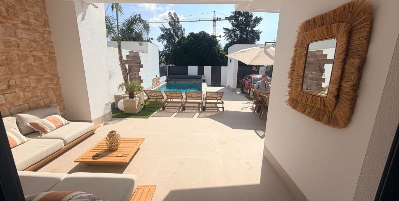 Resale - Villa -
Dolores - Dolores - Town