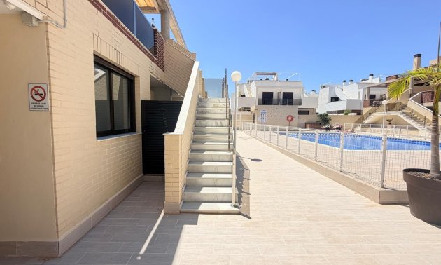 Resale - Apartment / flat -
Orihuela Costa - Lomas de Cabo Roig