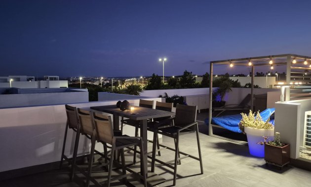 Resale - Villa -
Los Montesinos - La Herrada