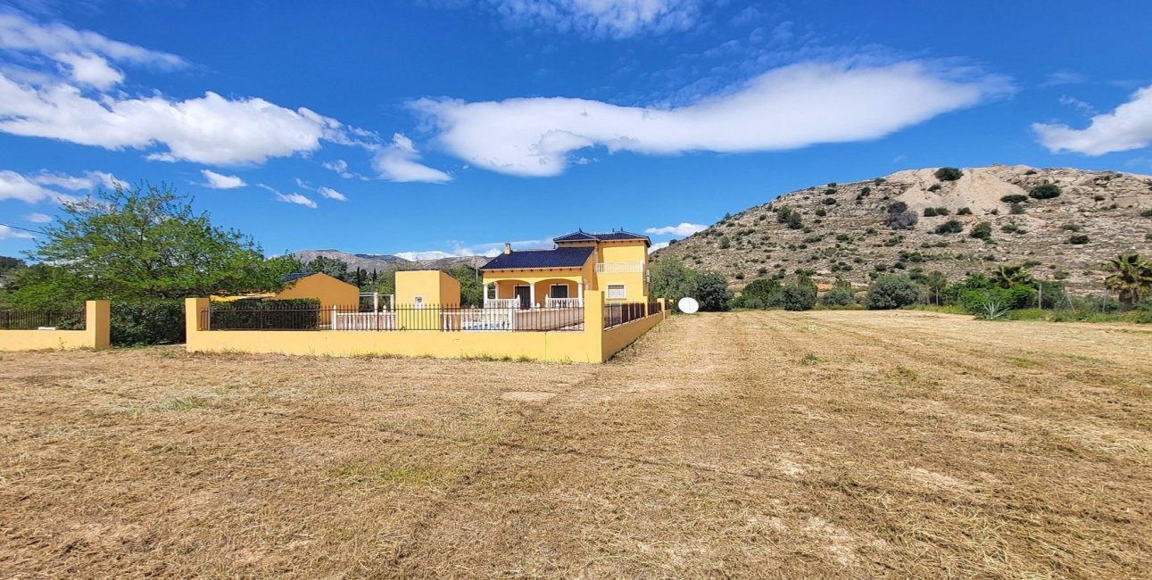 Resale - Country House -
La Romana - La Romana - Country