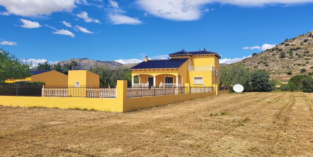 Resale - Country House -
La Romana - La Romana - Country