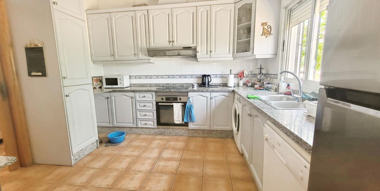 Resale - Country House -
Hondon - Hondon de Las Nieves