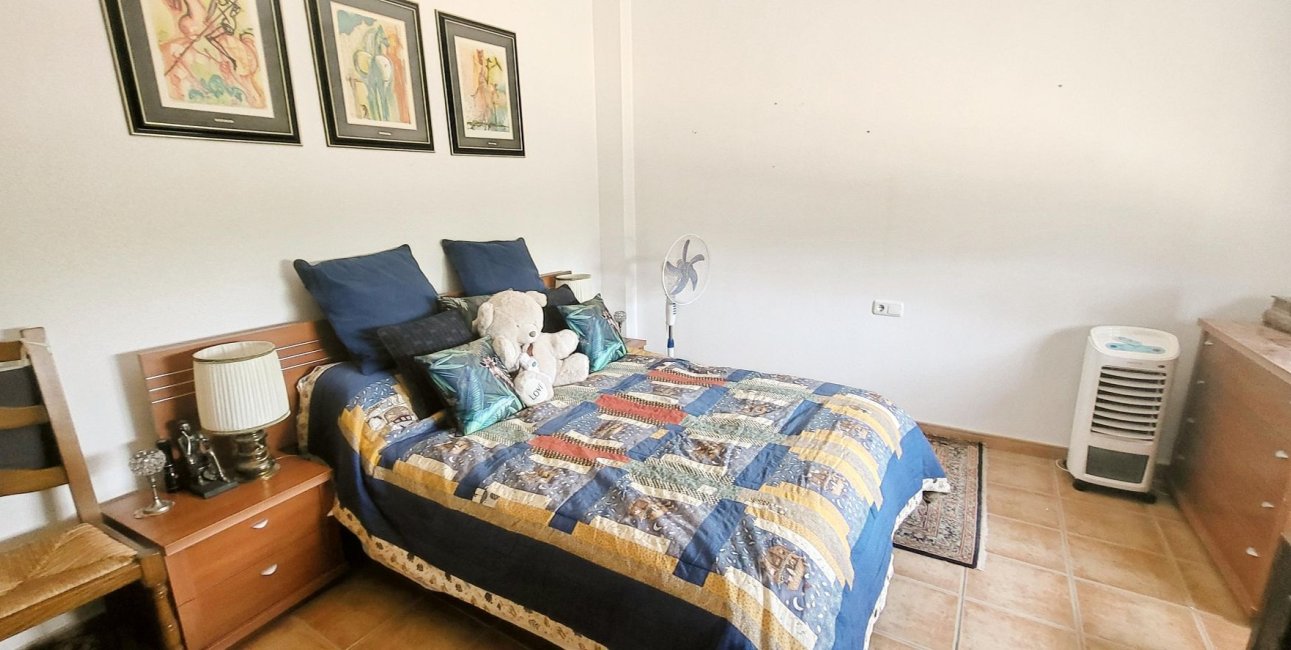 Resale - Country House -
Hondon - Hondon de Las Nieves