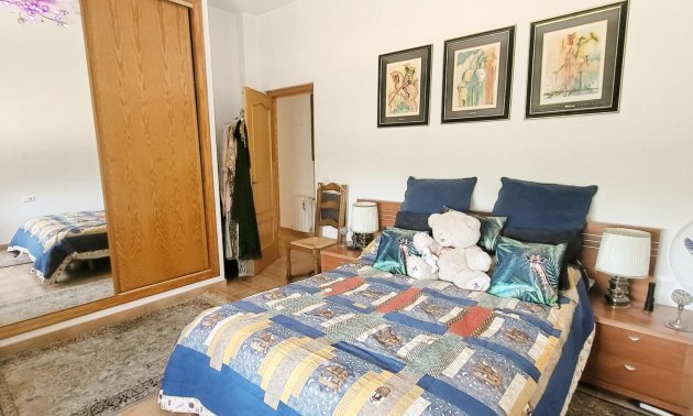 Resale - Country House -
Hondon - Hondon de Las Nieves