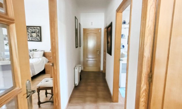 Resale - Country House -
Hondon - Hondon de Las Nieves