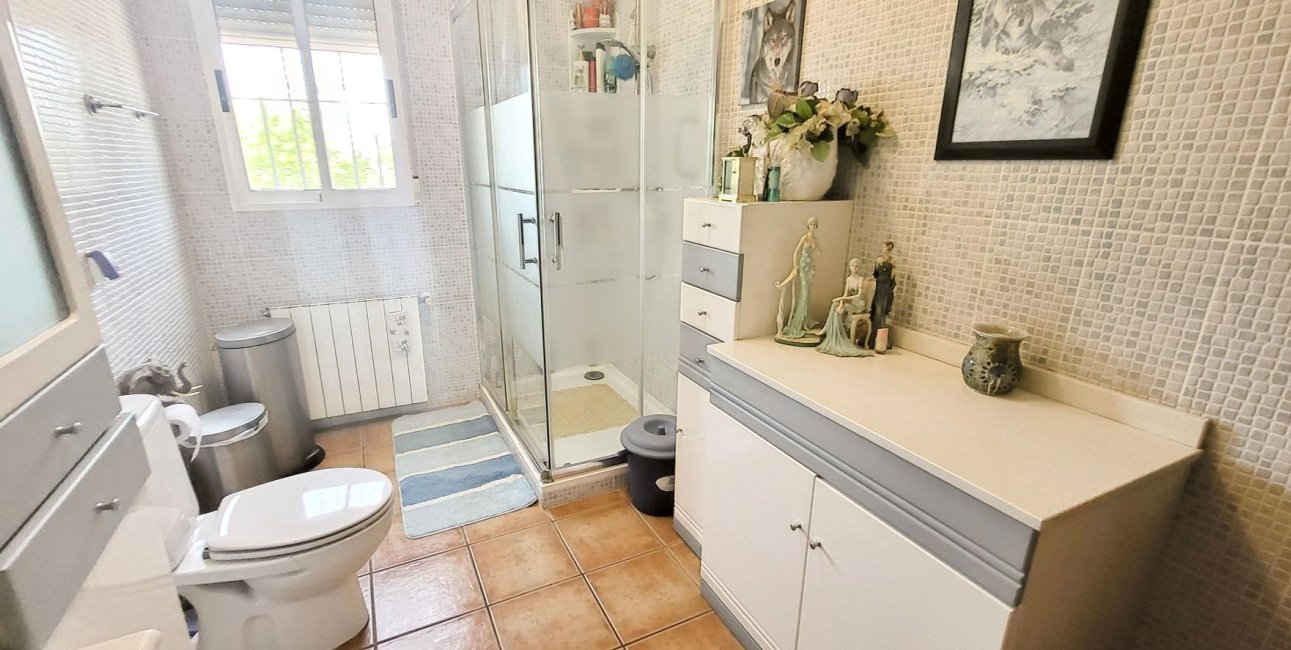 Resale - Country House -
Hondon - Hondon de Las Nieves