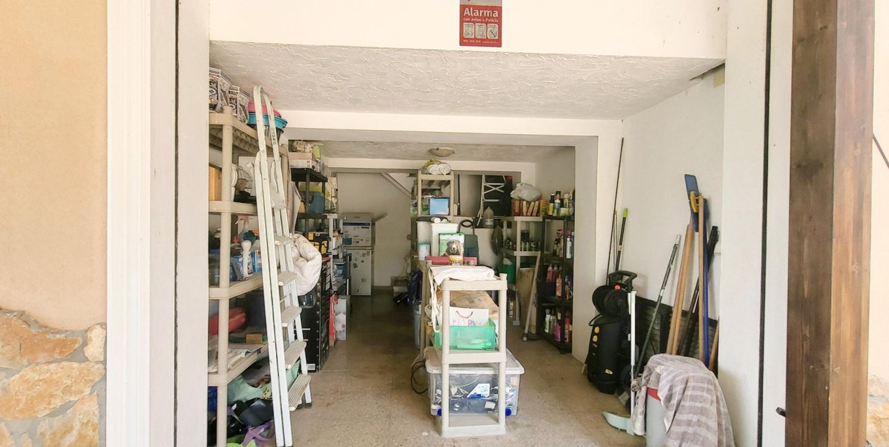 Resale - Country House -
Hondon - Hondon de Las Nieves