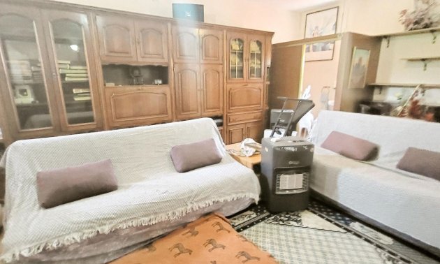 Resale - Country House -
Hondon - Hondon de Las Nieves