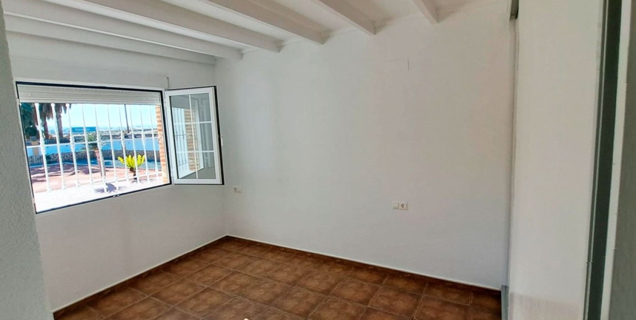 Reventa - Finca -
Catral - Catral - Country