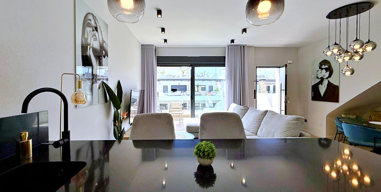 Resale - Apartment / flat -
Orihuela Costa - Punta Prima