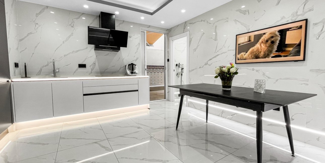 Resale - Apartment / flat -
Torrevieja - Parque las naciones