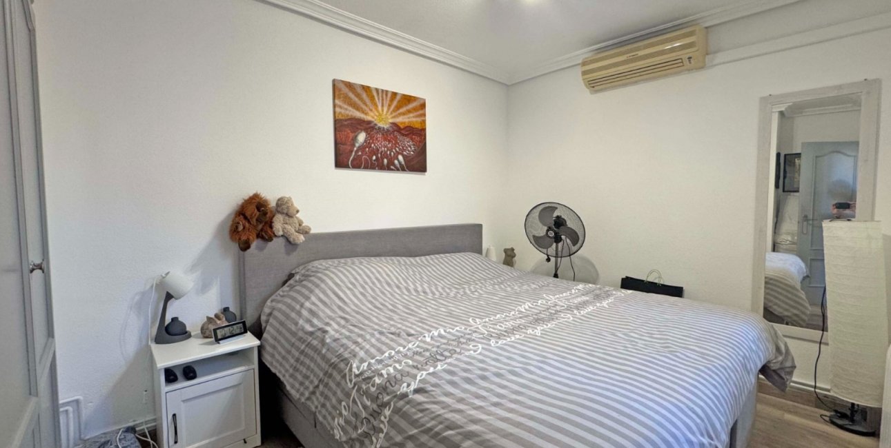 Resale - Townhouse -
Orihuela Costa - Villamartin
