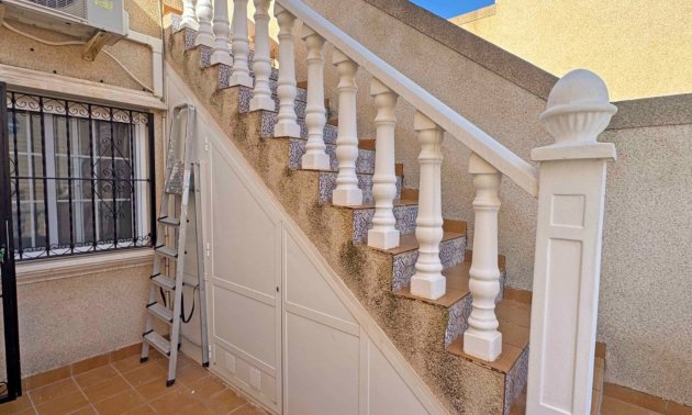 Resale - Townhouse -
Orihuela Costa - Villamartin