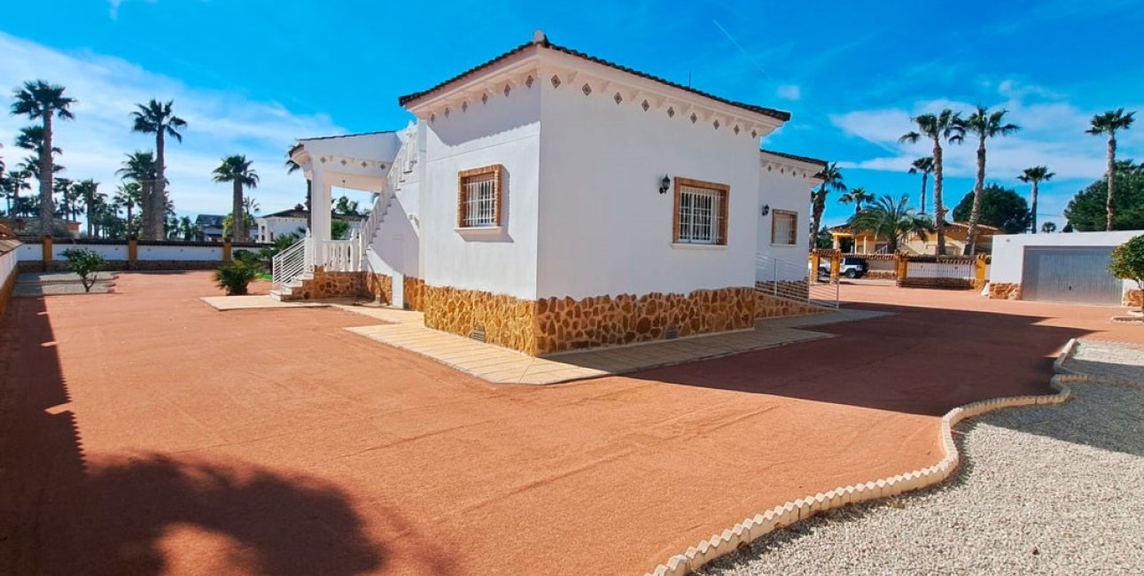 Resale - Country House -
Catral - Catral - Country