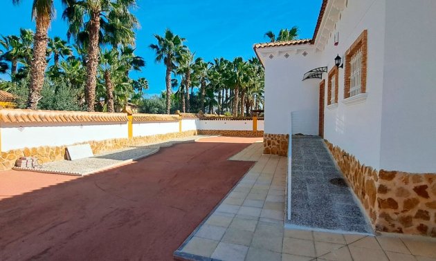 Resale - Country House -
Catral - Catral - Country