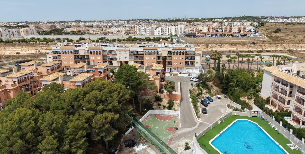Resale - Duplex -
Orihuela Costa - Playa Flamenca