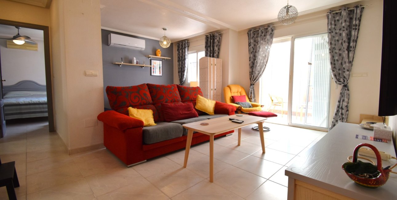 Resale - Duplex -
Orihuela Costa - Playa Flamenca
