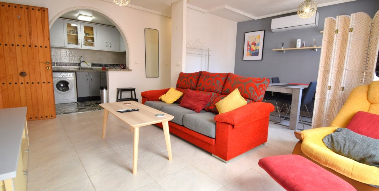 Resale - Duplex -
Orihuela Costa - Playa Flamenca
